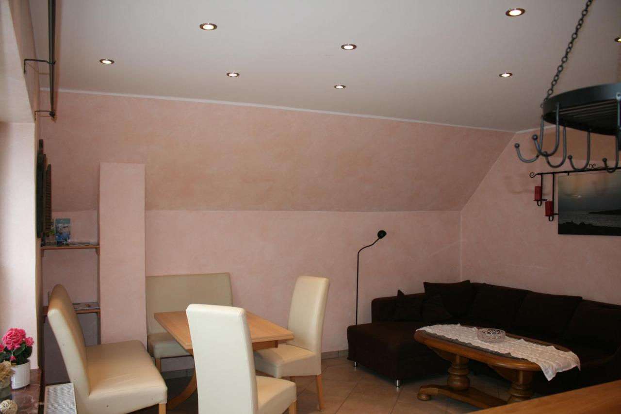 Ferienhaus Zur Ennest ชมาลเลนแบร์ก ภายนอก รูปภาพ