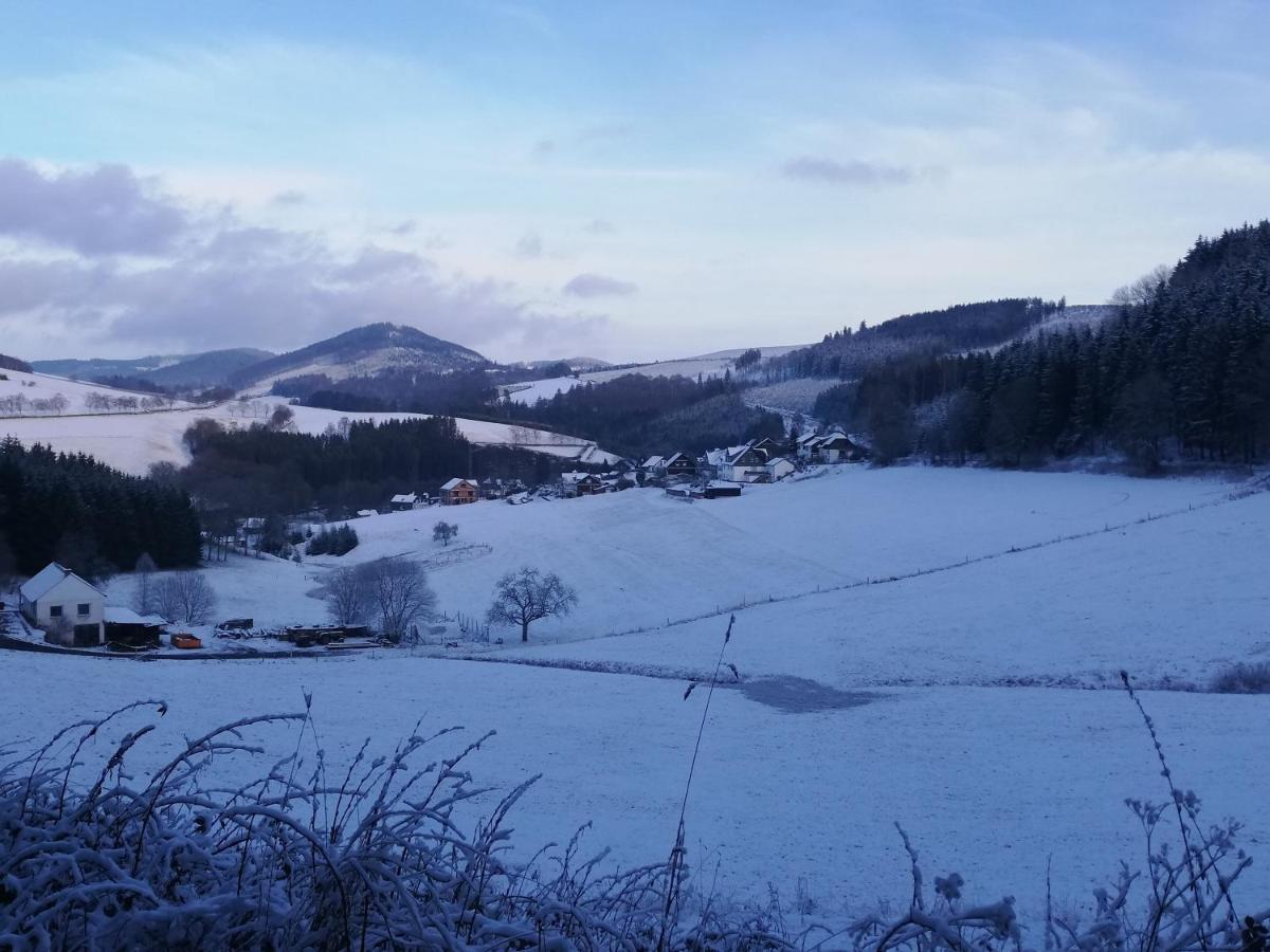 Ferienhaus Zur Ennest ชมาลเลนแบร์ก ภายนอก รูปภาพ